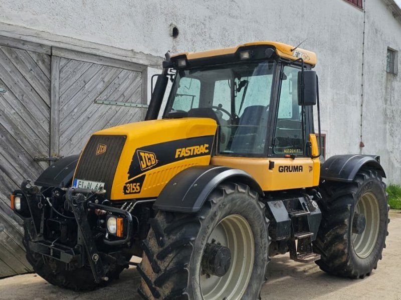 JCB Fastrac 3155