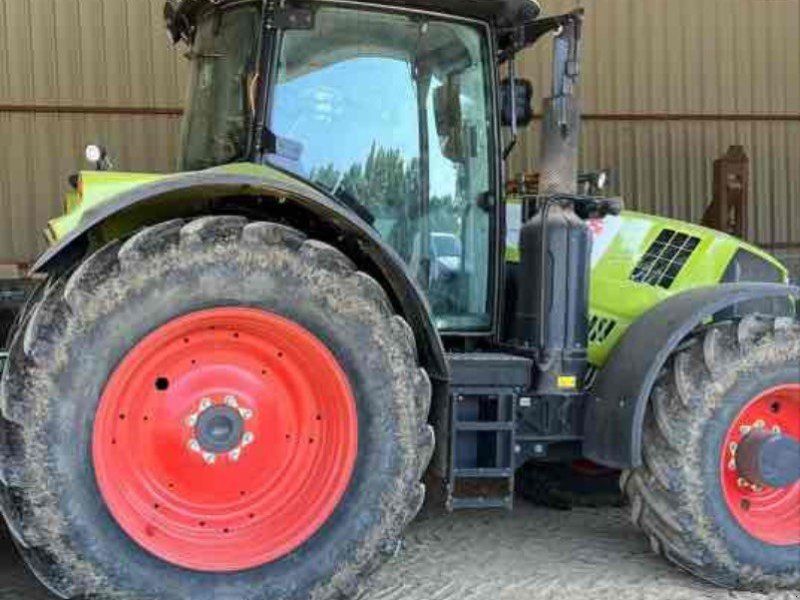 Claas ARION 650