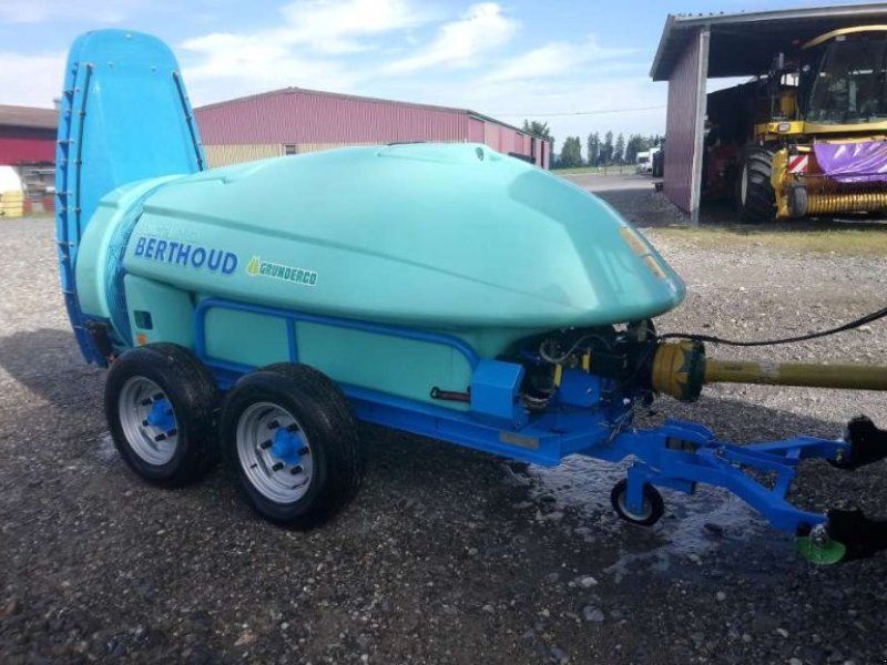 Berthoud puvérisateur Fructair 1500 TCI