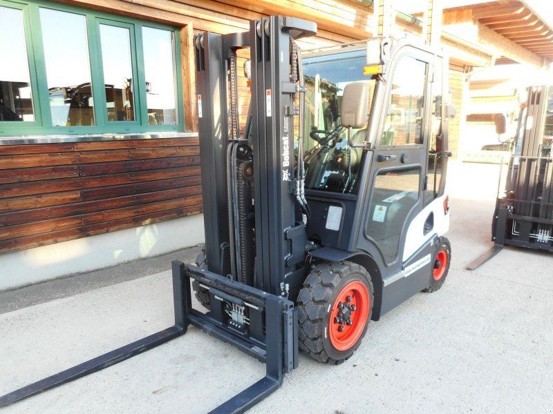 Bobcat D25NXP Tripl 4,7m + SS + 4. Kreis + Kabine