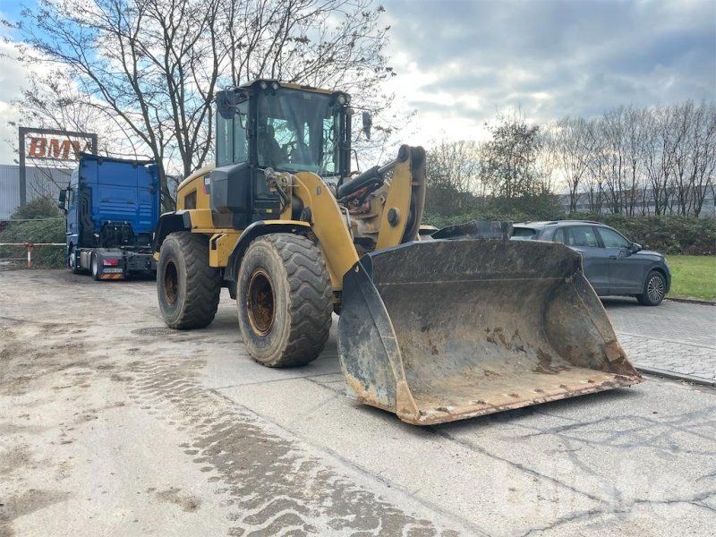 Caterpillar CAT 930M