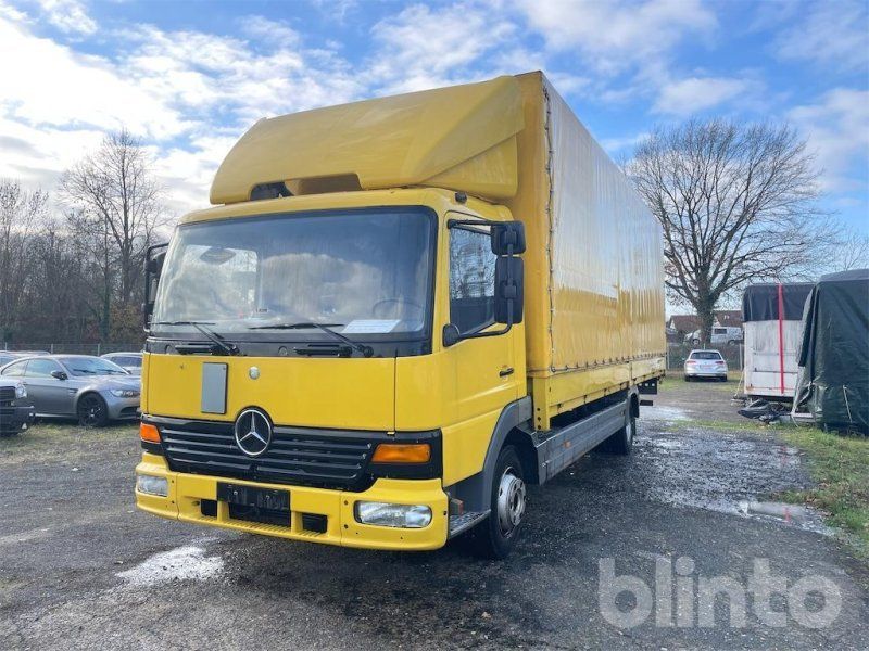Mercedes-Benz Atego 818