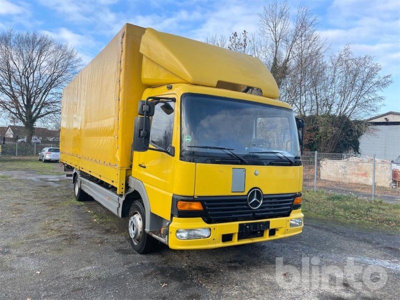 Mercedes-Benz Atego 818
