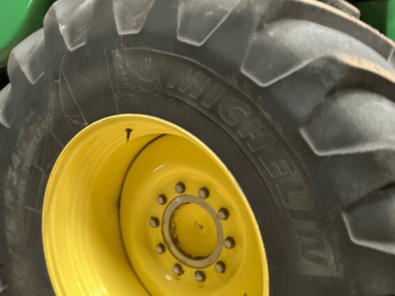 John Deere J- T550 HM 4M 1900 H BATT