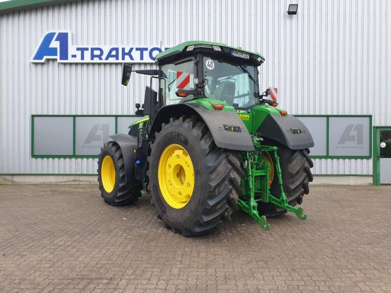 John Deere 7R 330 **MIETRÜCKLÄUFER**