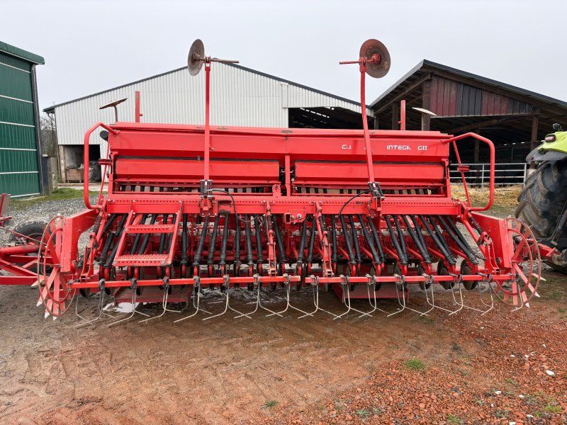 Kuhn Integra CombiLiner 4003 SD + HRB 403