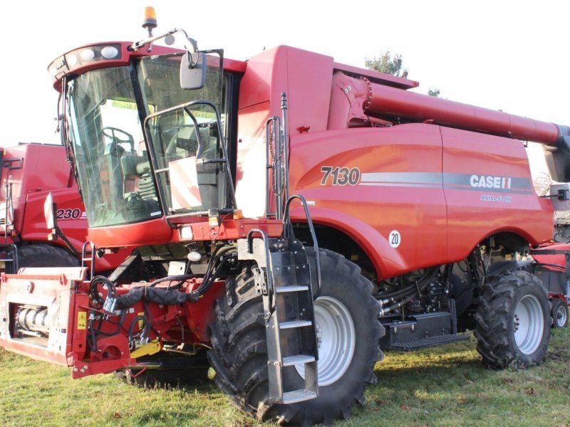 Case IH AF 7130