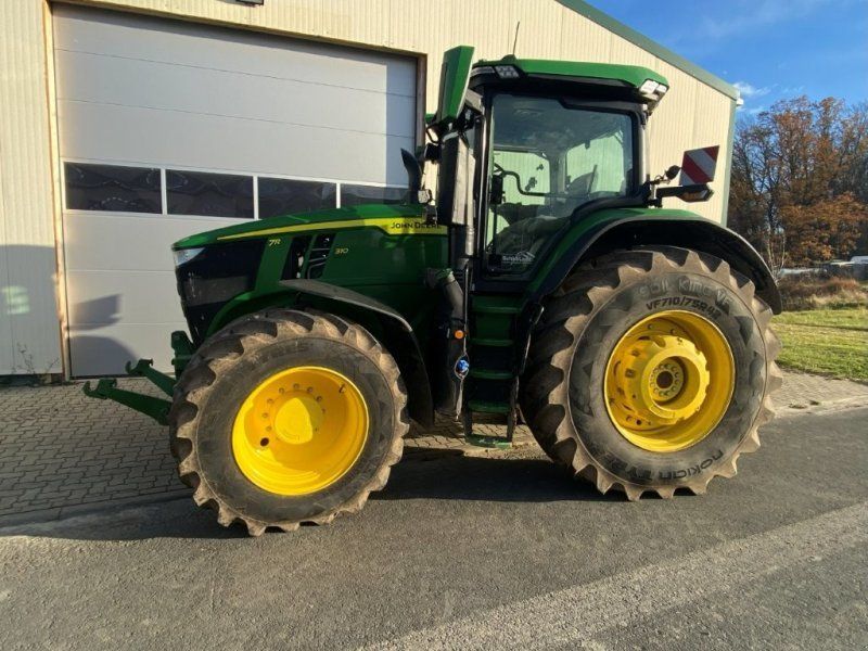 John Deere 7 R 310