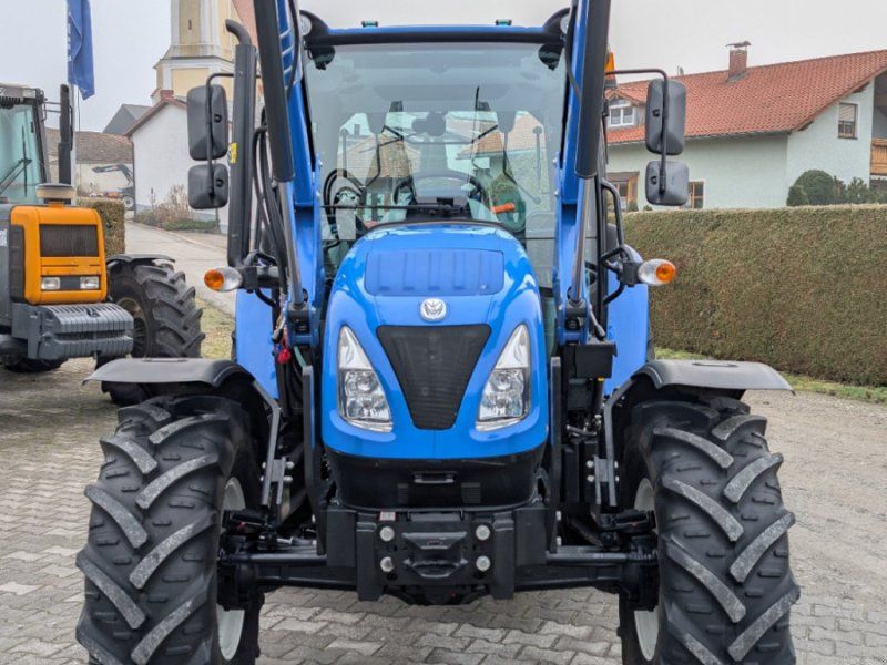 New Holland T4.55S