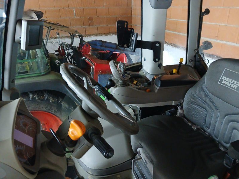 Deutz-Fahr Agrotron 6215 TTV