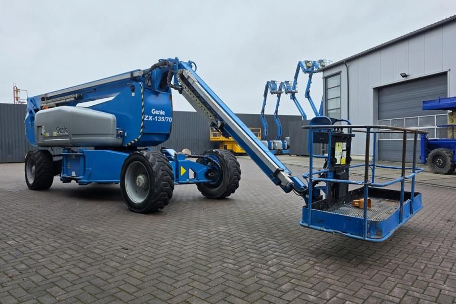 Genie ZX135/70 Diesel, 4x4x4 Drive, 43m Lifting Height,