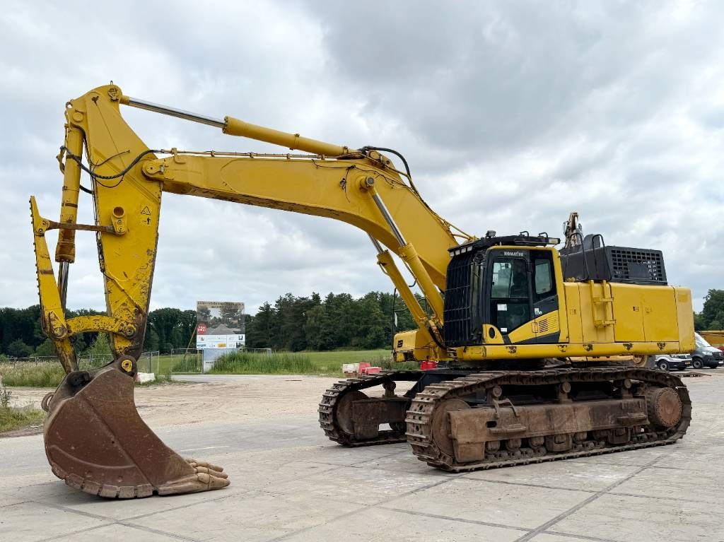 Komatsu PC700LC-11 - Adjustable UC / Rear + Side Camera