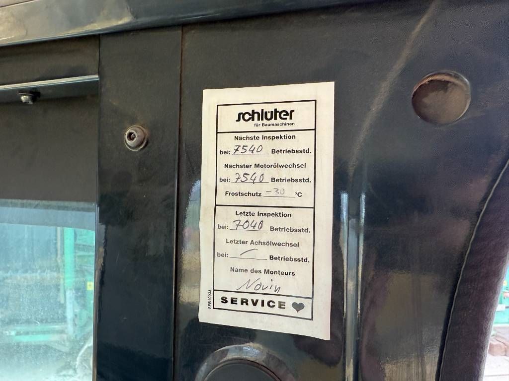 Komatsu PC700LC-11 - Adjustable UC / Rear + Side Camera