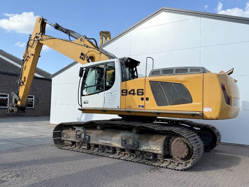 Liebherr R946 SHD - 11 Meter - Dutch Machine / Auto Lube