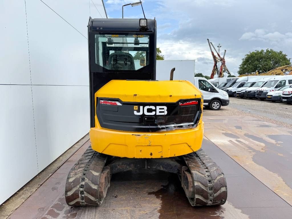 JCB 48Z-1 - Hammer Lines / Quick Coupler