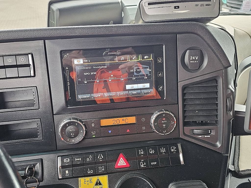 MERCEDES-BENZ ACTROS 2353 trucks,vans&cars