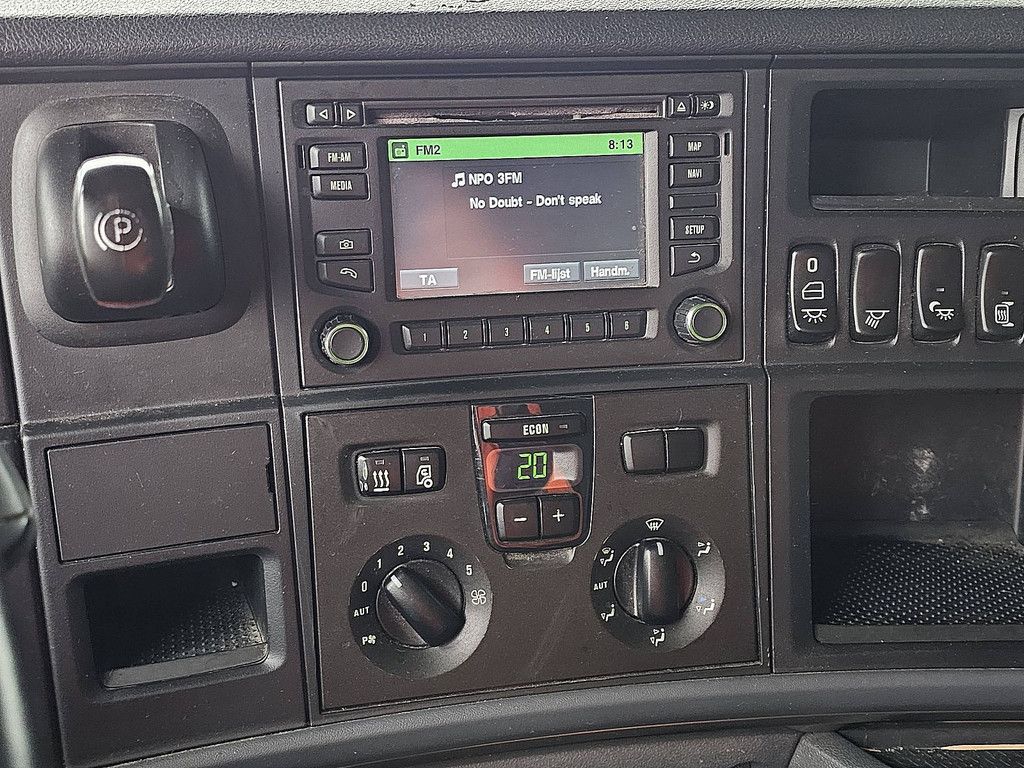 SCANIA G450 6x2*4 mlb crown ed.