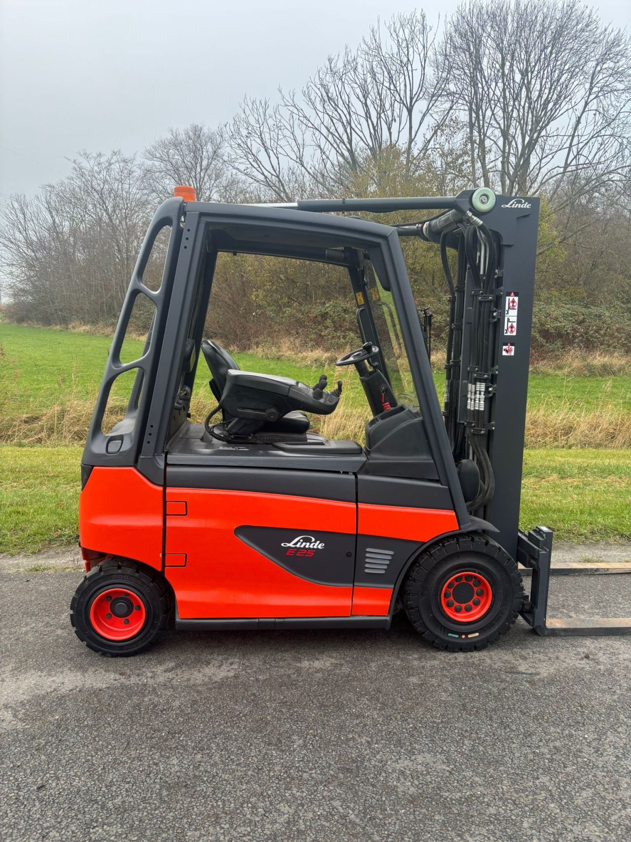 Linde E25-01 elektrische heftruck triplo sideshift