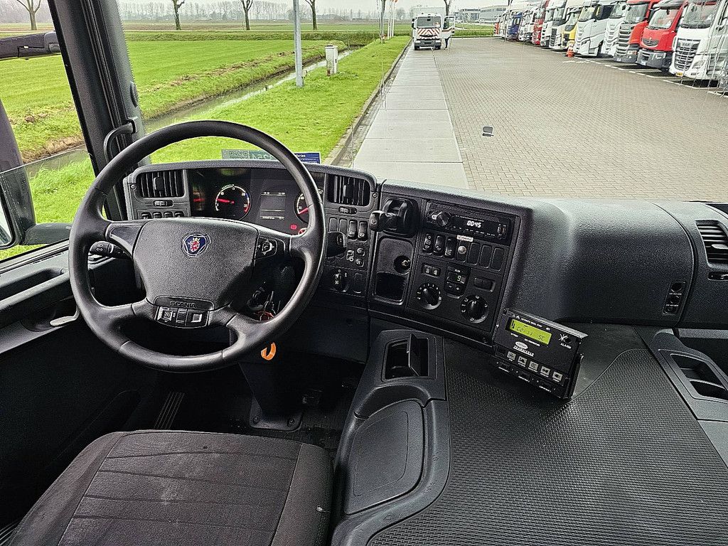 SCANIA P250
