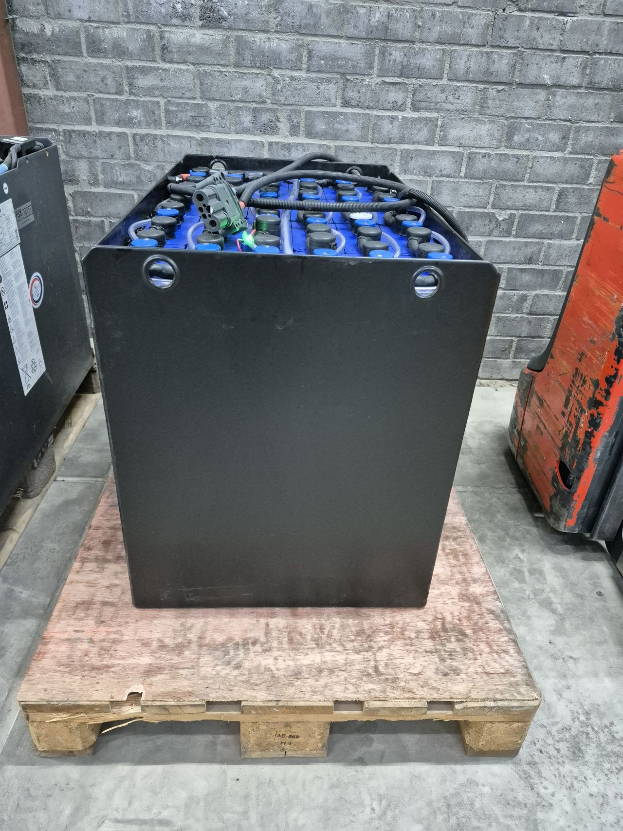 Hawker tractie accu 48 volt 4PzS500 bj 2019 71% getest