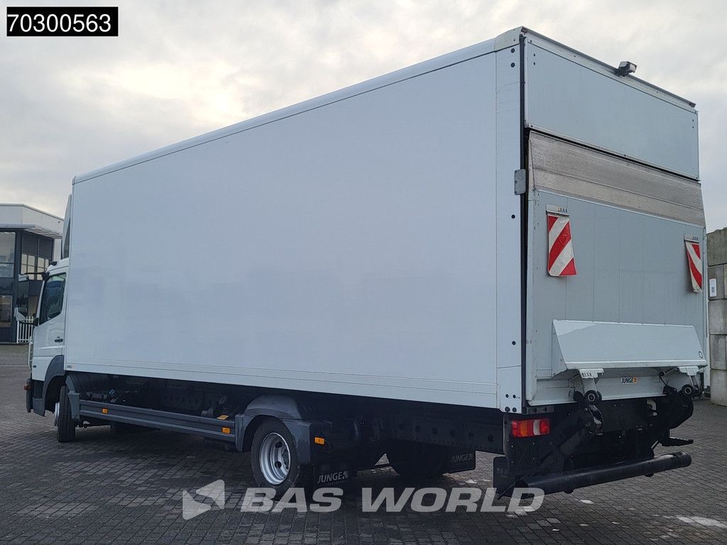 Mercedes Atego 818 4X2 8tonner Automatic 1500kg Ladebordwand Euro 6