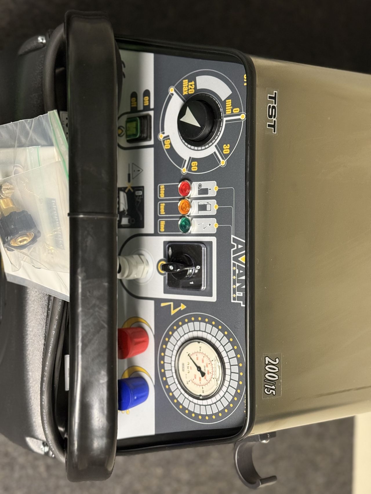 MAER Avant 200/15. TST