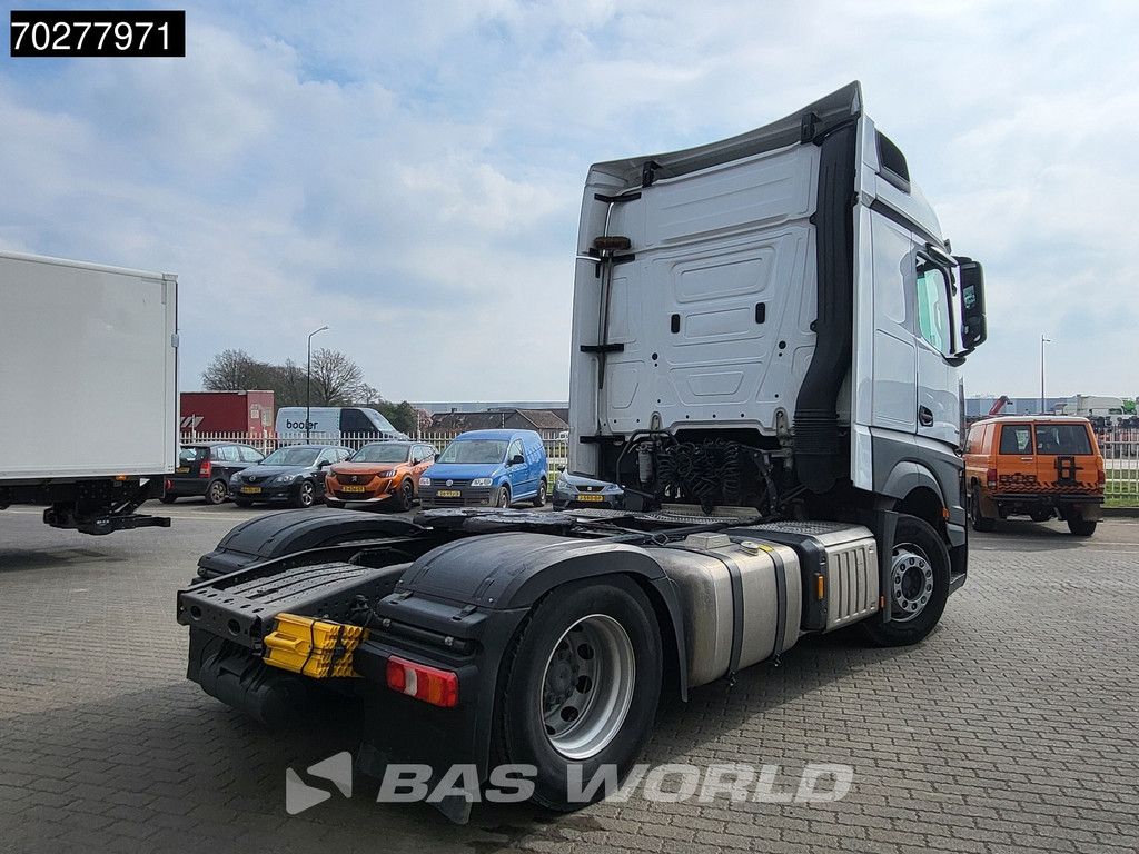Mercedes Actros Actros 1851 4X2 BigSpace 2x Tanks