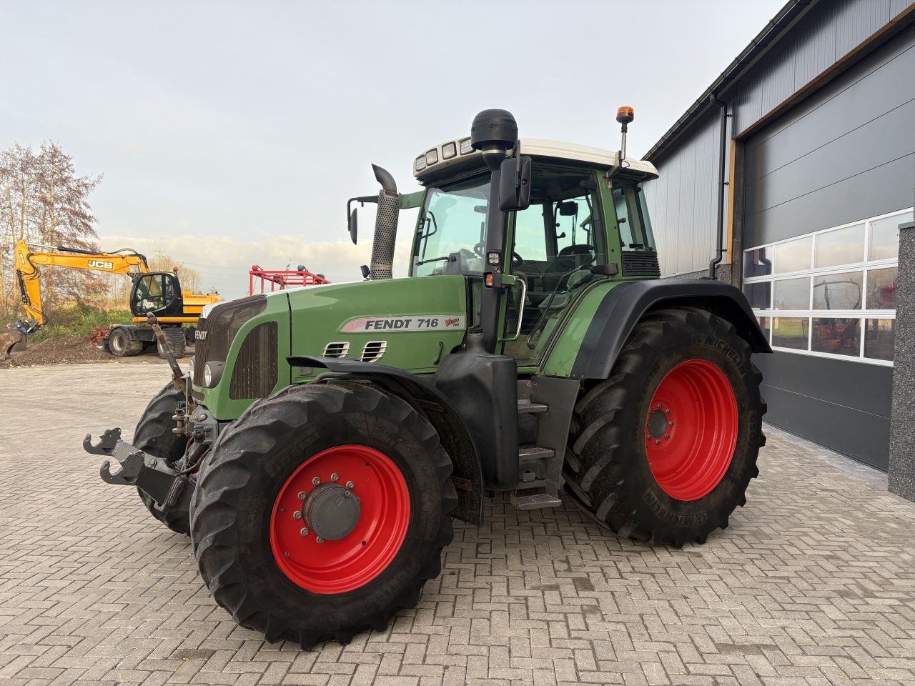 Fendt 716 com 3