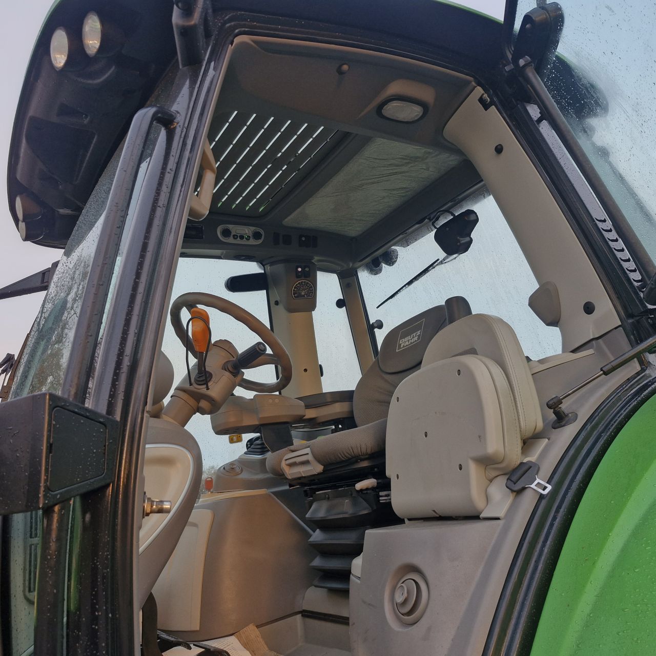 Deutz fahr 6155.4 RC Shift