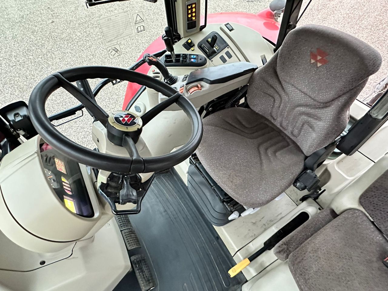 Massey Ferguson 7619