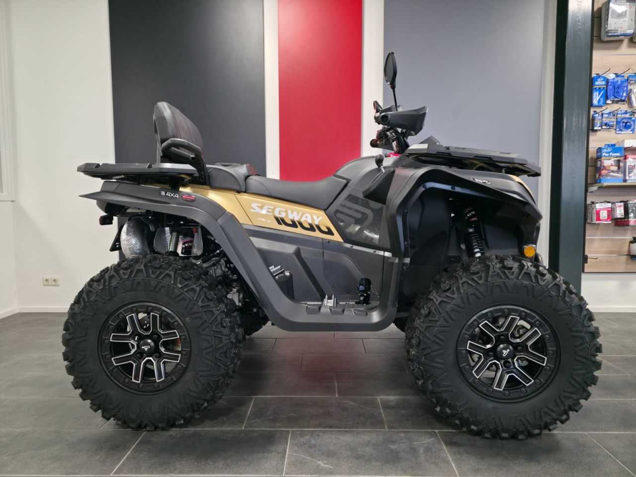 Nieuw! Segway AT10 Premium Wide op Tractor (T3b) Kenteken