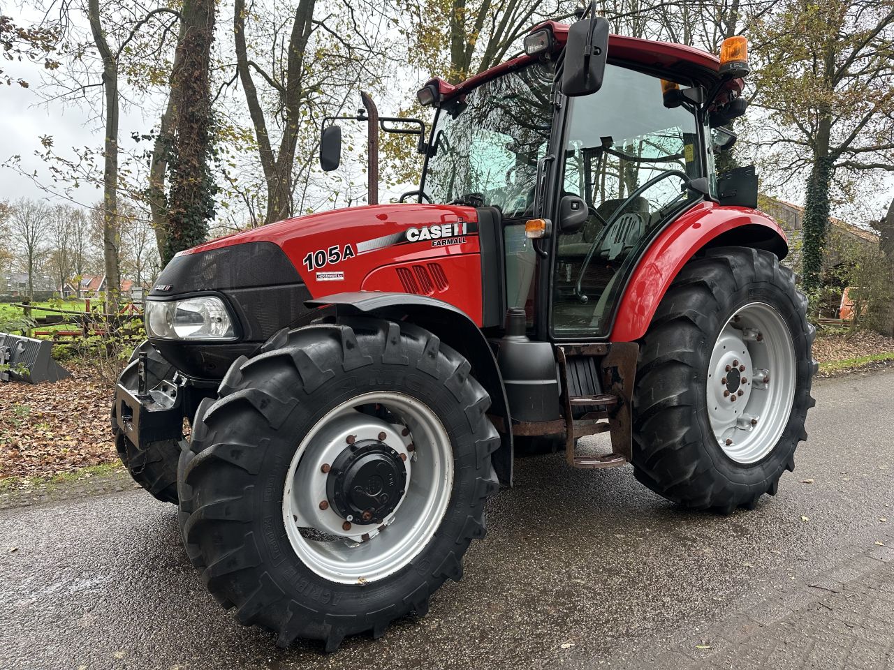 Case IH Farmall 105A