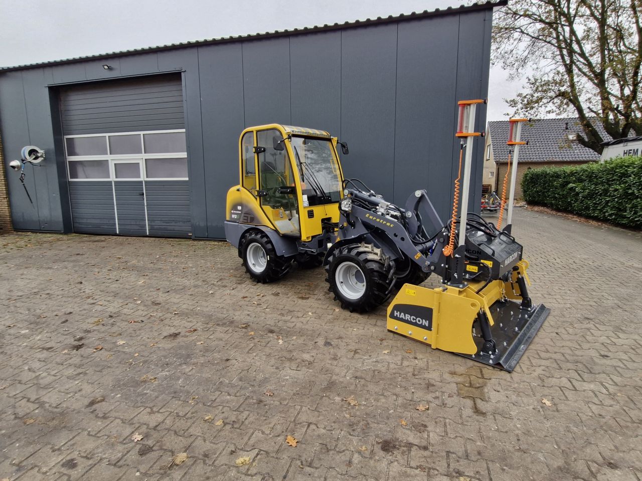 Eurotrac W 12 ICS Industrie voor extra zicht en hefvermogen