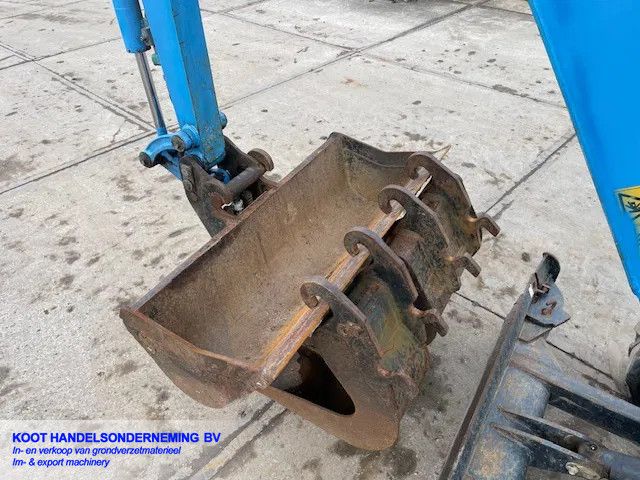 Kubota KX 016-4 3 buckets! Low Hours