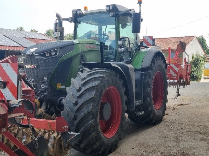 Fendt 933 Vario Profi Plus + VarioGrip RTK Novatel