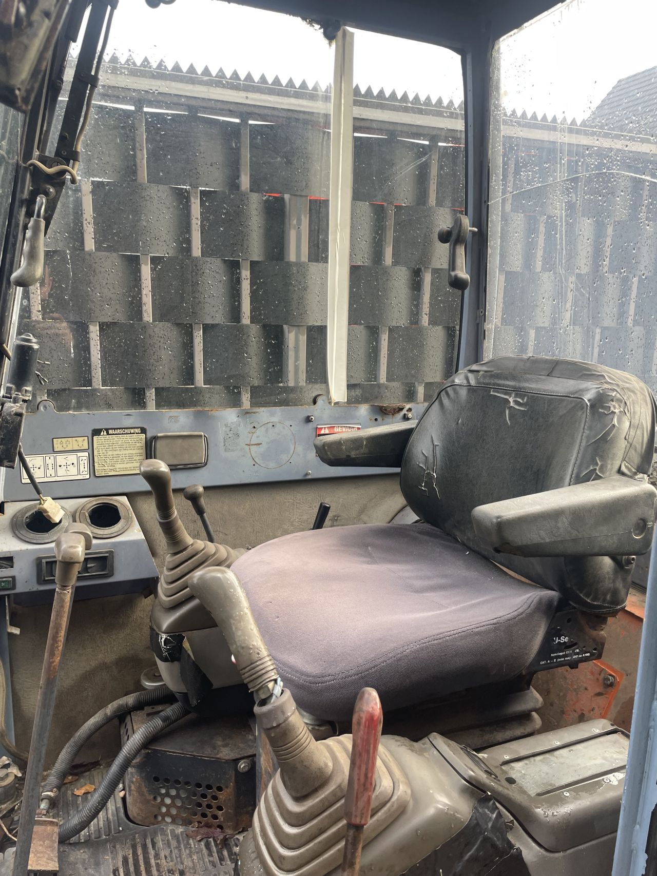 Hitachi EX 15 mini graafmachine kubota hitachi yanmar bobcat