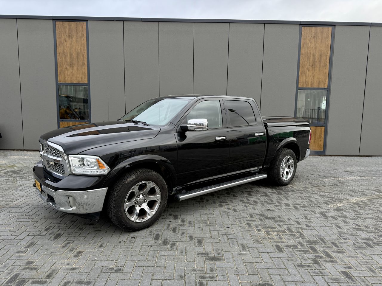Dodge Ram1500 2018 met Hemi Tik !!