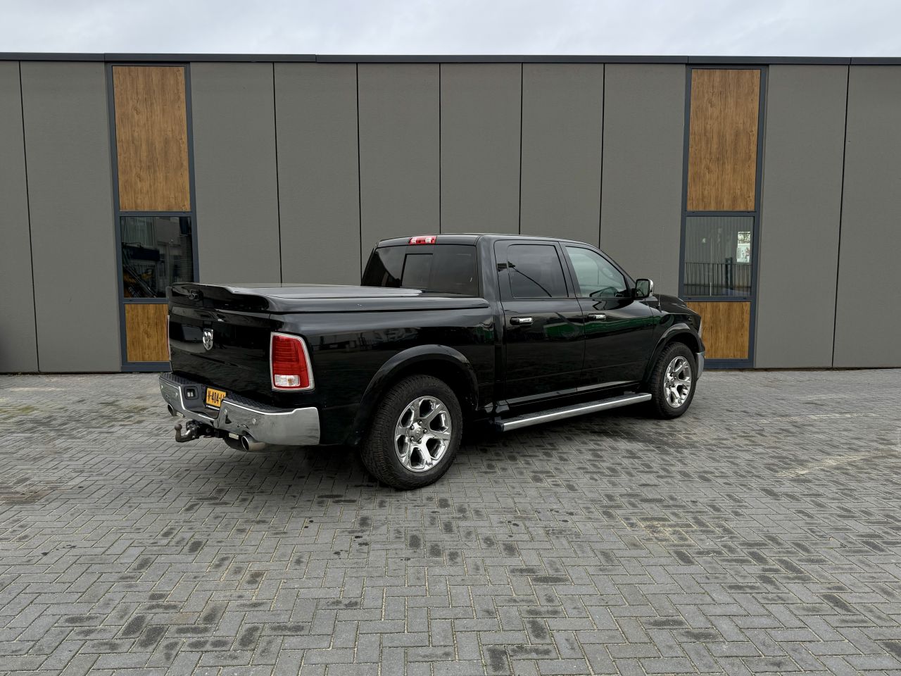 Dodge Ram1500 2018 met Hemi Tik !!