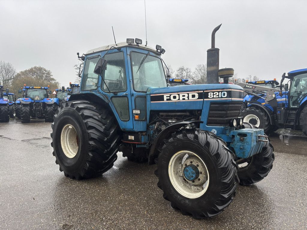 FORD 8210