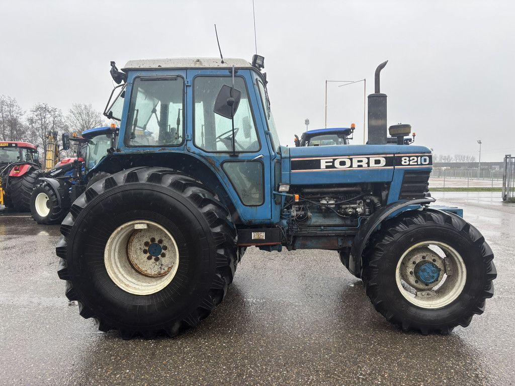 FORD 8210