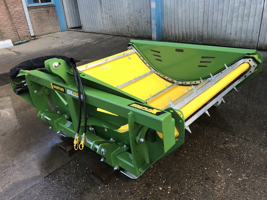 Hustler SLX 360 balenlosser / balenafdraaier