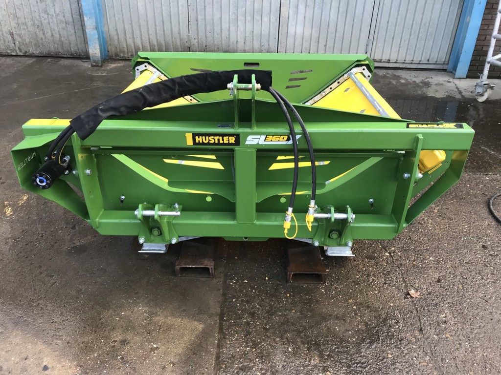 Hustler SLX 360 balenlosser / balenafdraaier