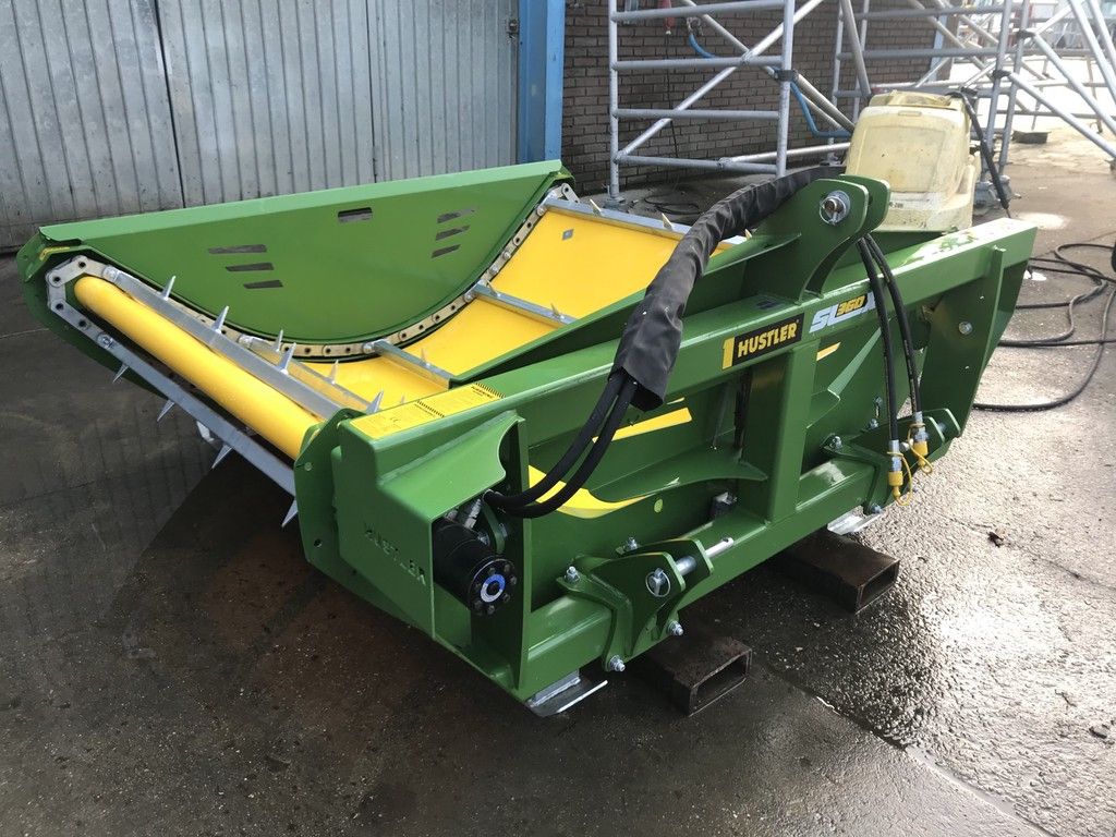 Hustler SLX 360 balenlosser / balenafdraaier