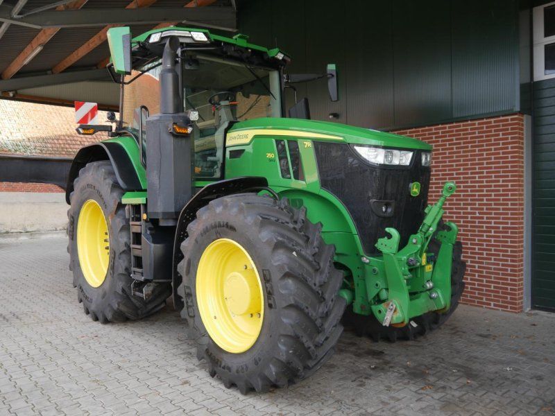 John Deere 7R250 Gen2 AP *neu bereift*