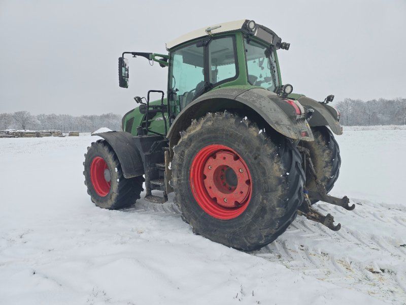 Fendt 826 Vario Profi Plus