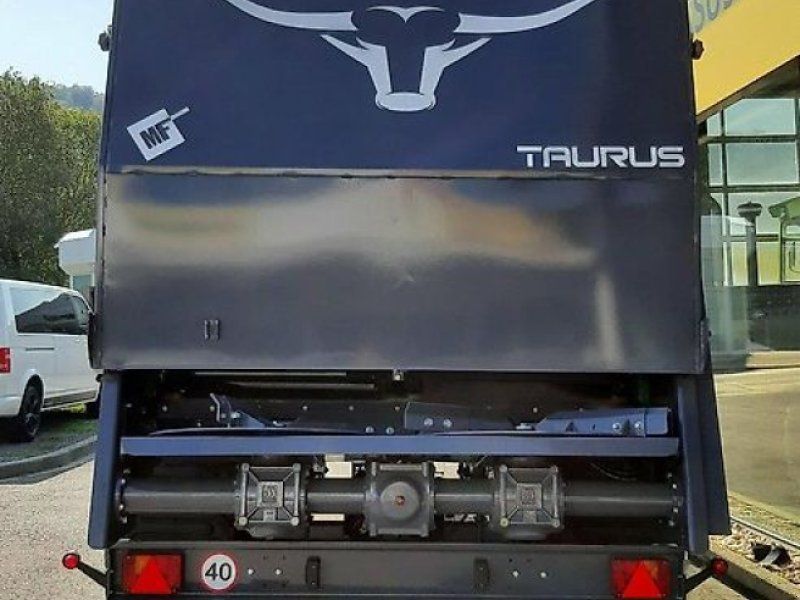 Metal-Fach N272/2 Taurus Miststreuer Dungstreuer