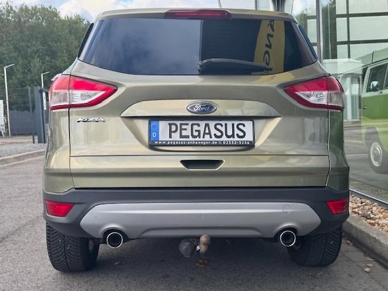 Ford Kuga Titanium SUV, Geländewagen, AHK