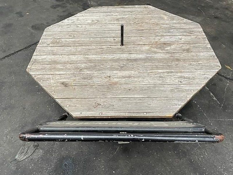 Stallwagen Heu-Rundballen Plattformwagen Scharwath-Metallwaren