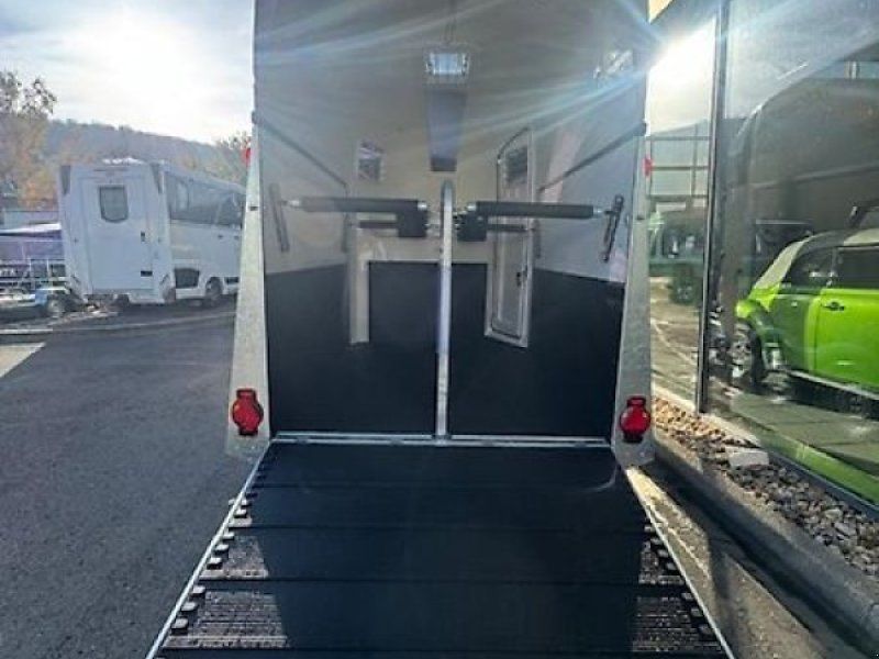 Humbaur Pegasus Style 2 Pferde  2,4t Panorama Western