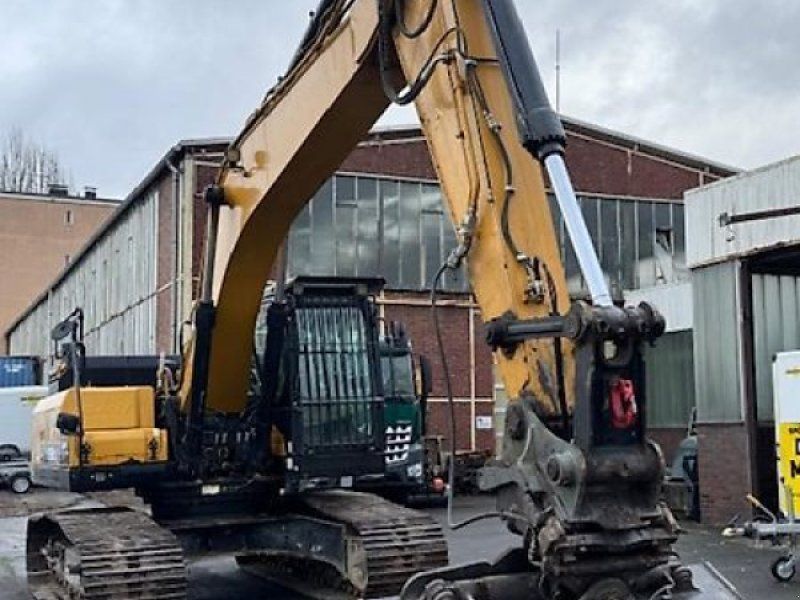 SY 265 C LC  Bagger CW 40 hydraulisch